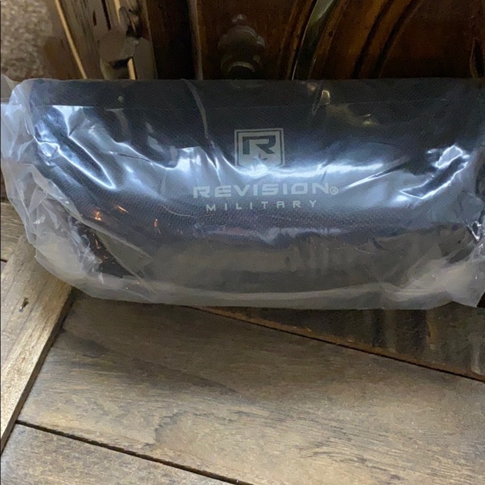 REVISION Sawfly Military Kit Regular Sunglasses